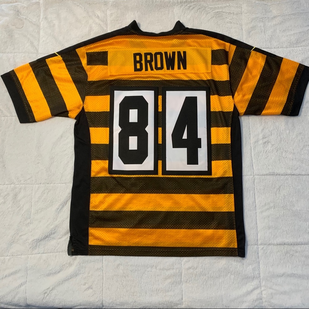Nike Black and Gold Striped Jersey